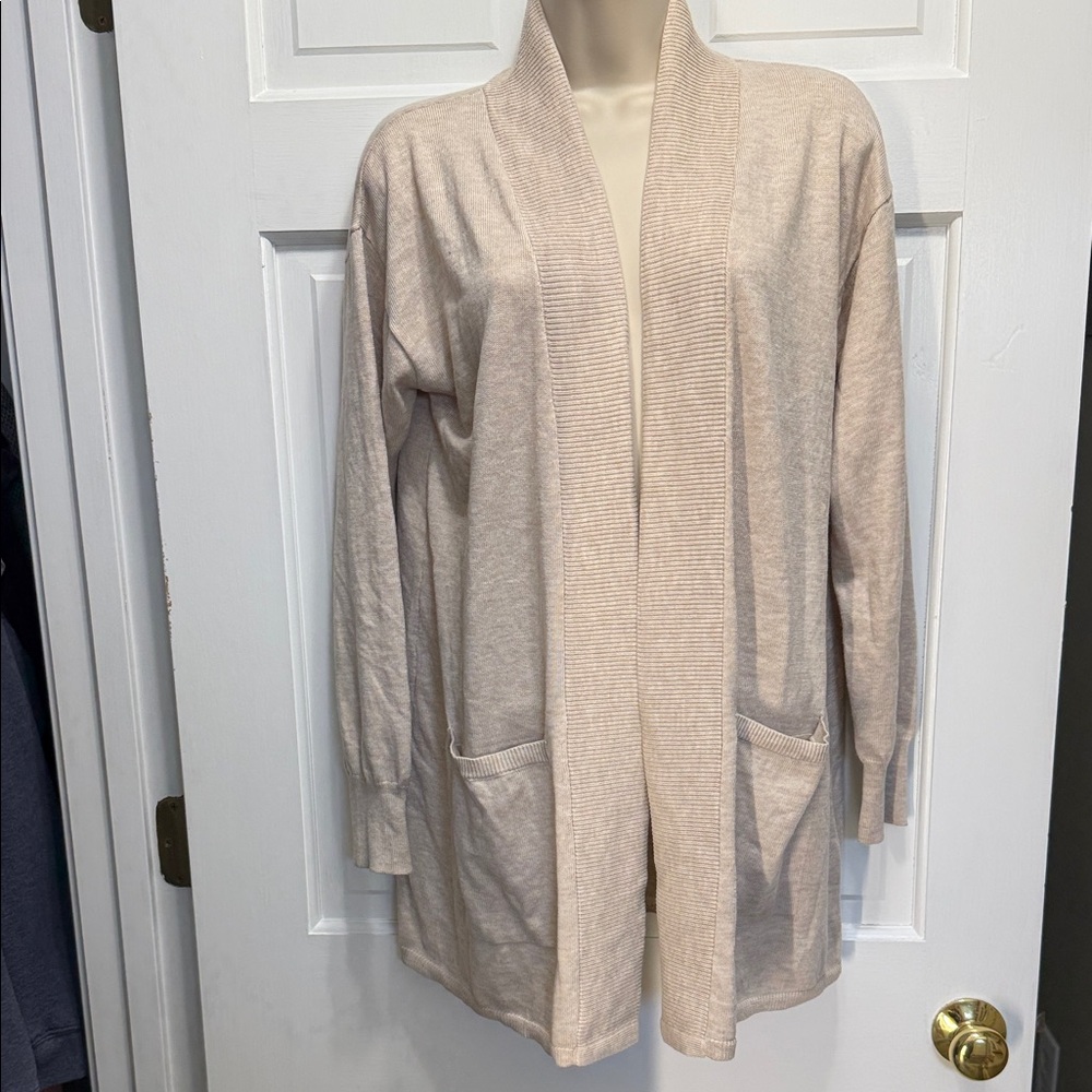 Gloria Vanderbilt lightweight beige open front cardigan